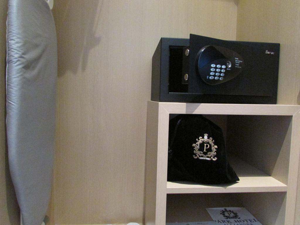 Momentus Hotel Alexandra Singapore Eksteriør bilde